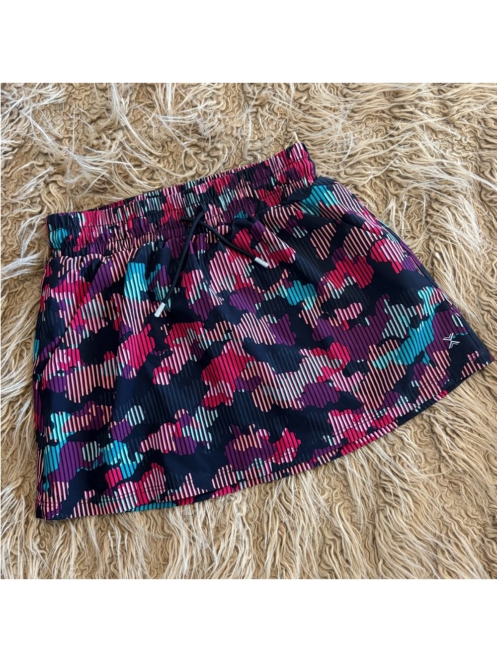 Xersion ~ Youth Girl’s Multicolor Active Athletic Colorful Camo Skirt Small 7/8